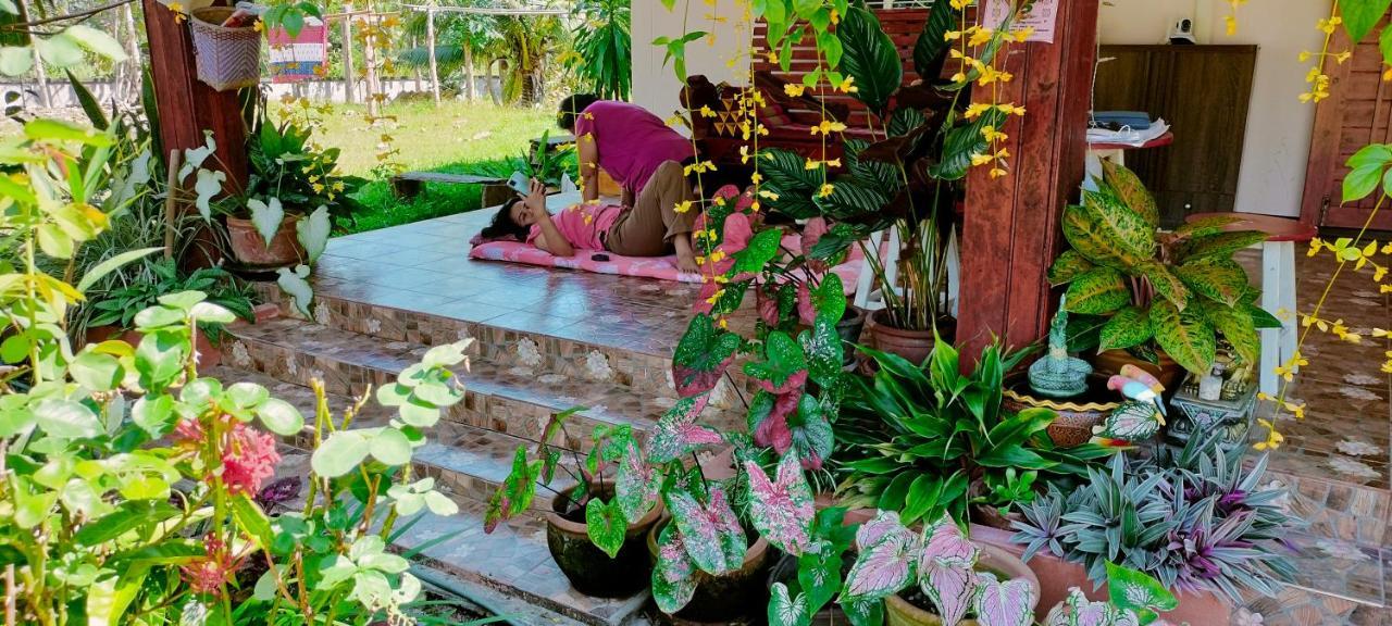Pimpisa Garden พิมพิศา การ์เด้นท์ Villa Khuang Kom Bagian luar foto