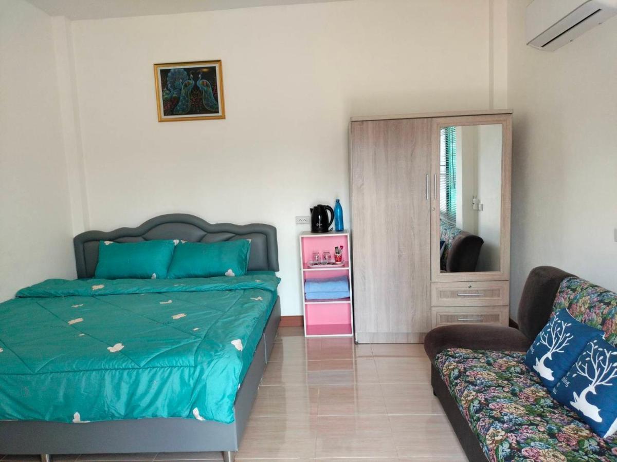 Pimpisa Garden พิมพิศา การ์เด้นท์ Villa Khuang Kom Bagian luar foto
