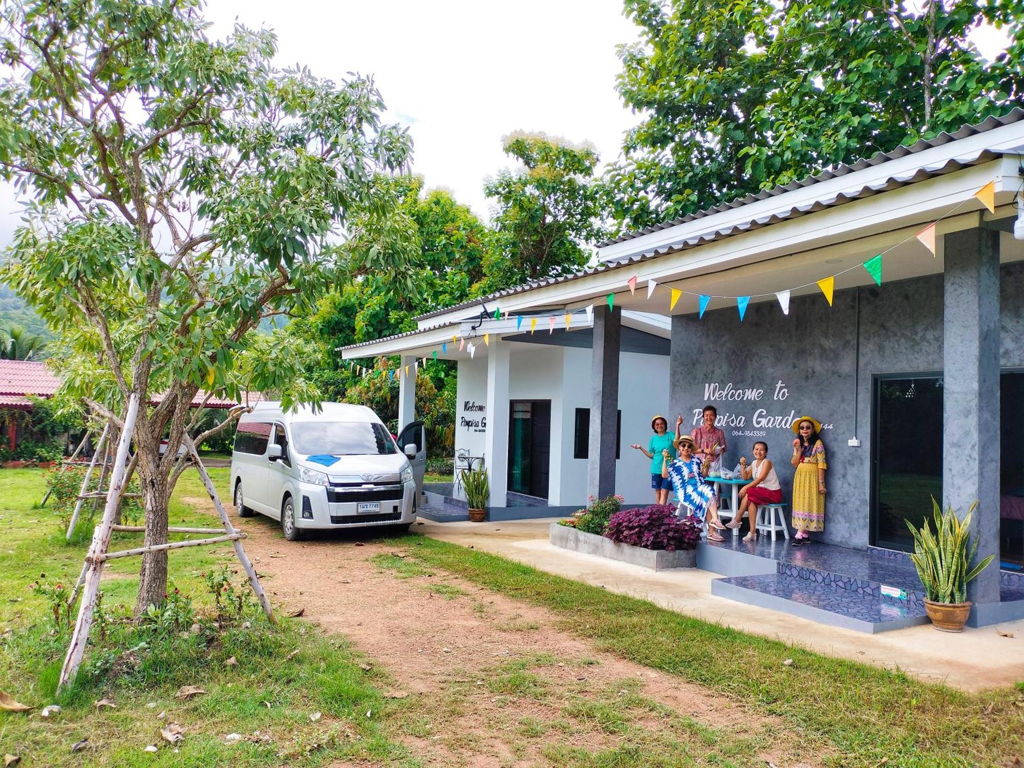 Pimpisa Garden พิมพิศา การ์เด้นท์ Villa Khuang Kom Bagian luar foto