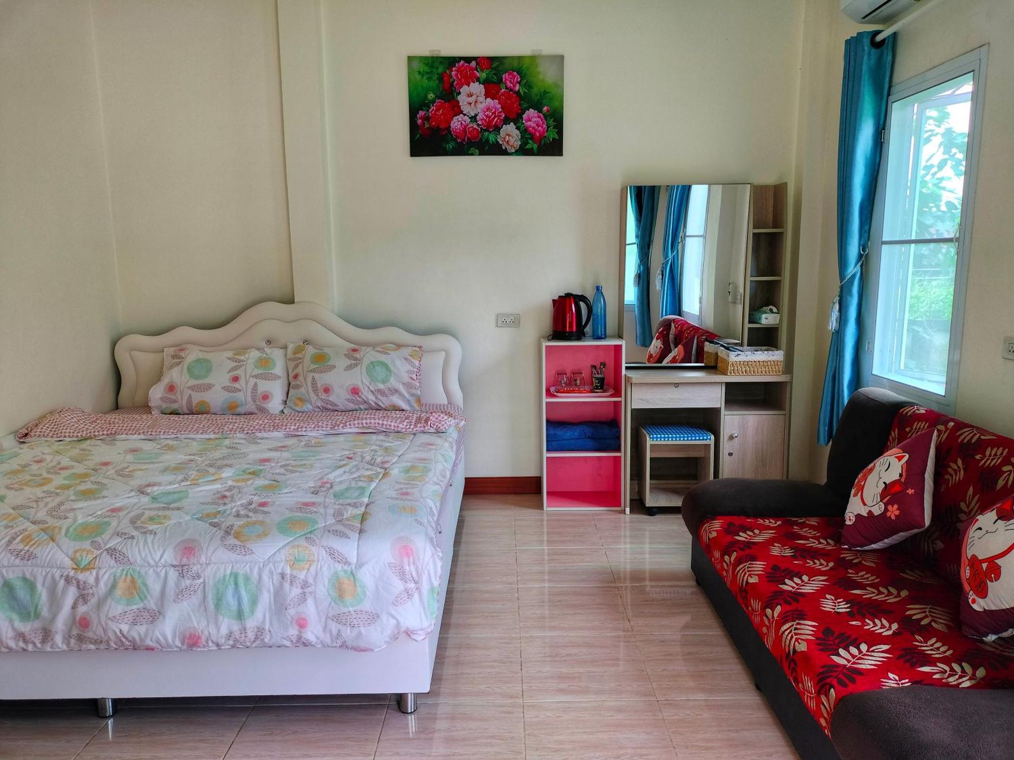 Pimpisa Garden พิมพิศา การ์เด้นท์ Villa Khuang Kom Bagian luar foto