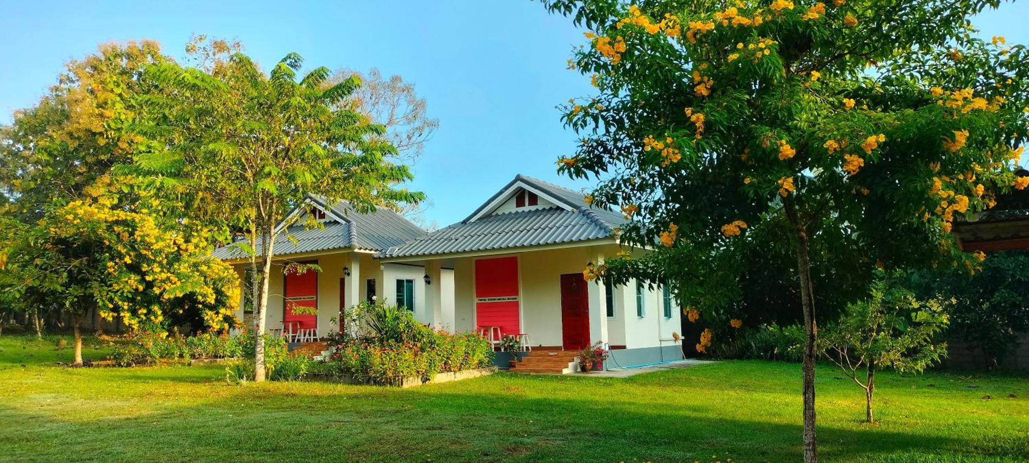 Pimpisa Garden พิมพิศา การ์เด้นท์ Villa Khuang Kom Bagian luar foto